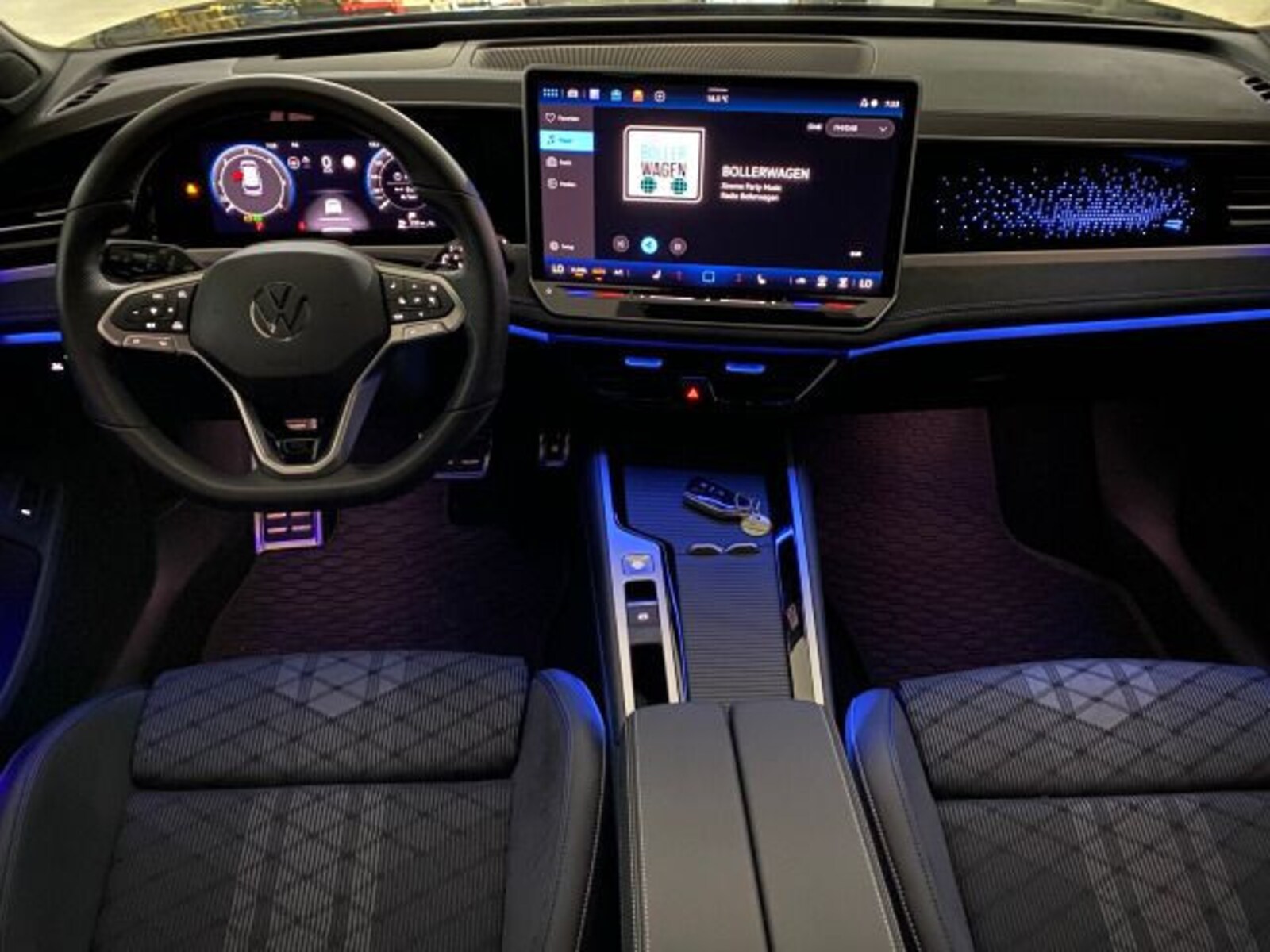 Volkswagen Passat – Bild 8