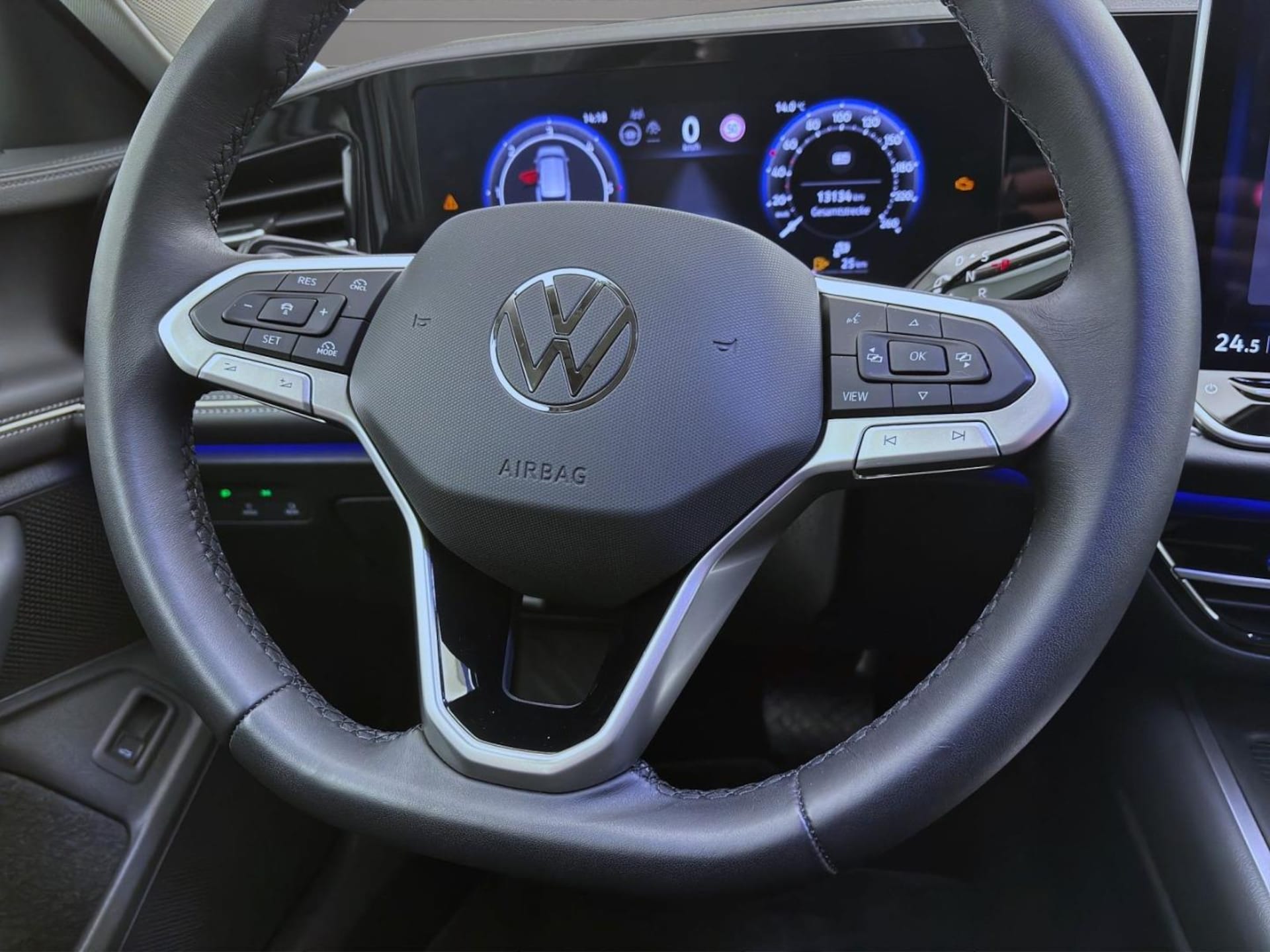 Volkswagen Passat Business