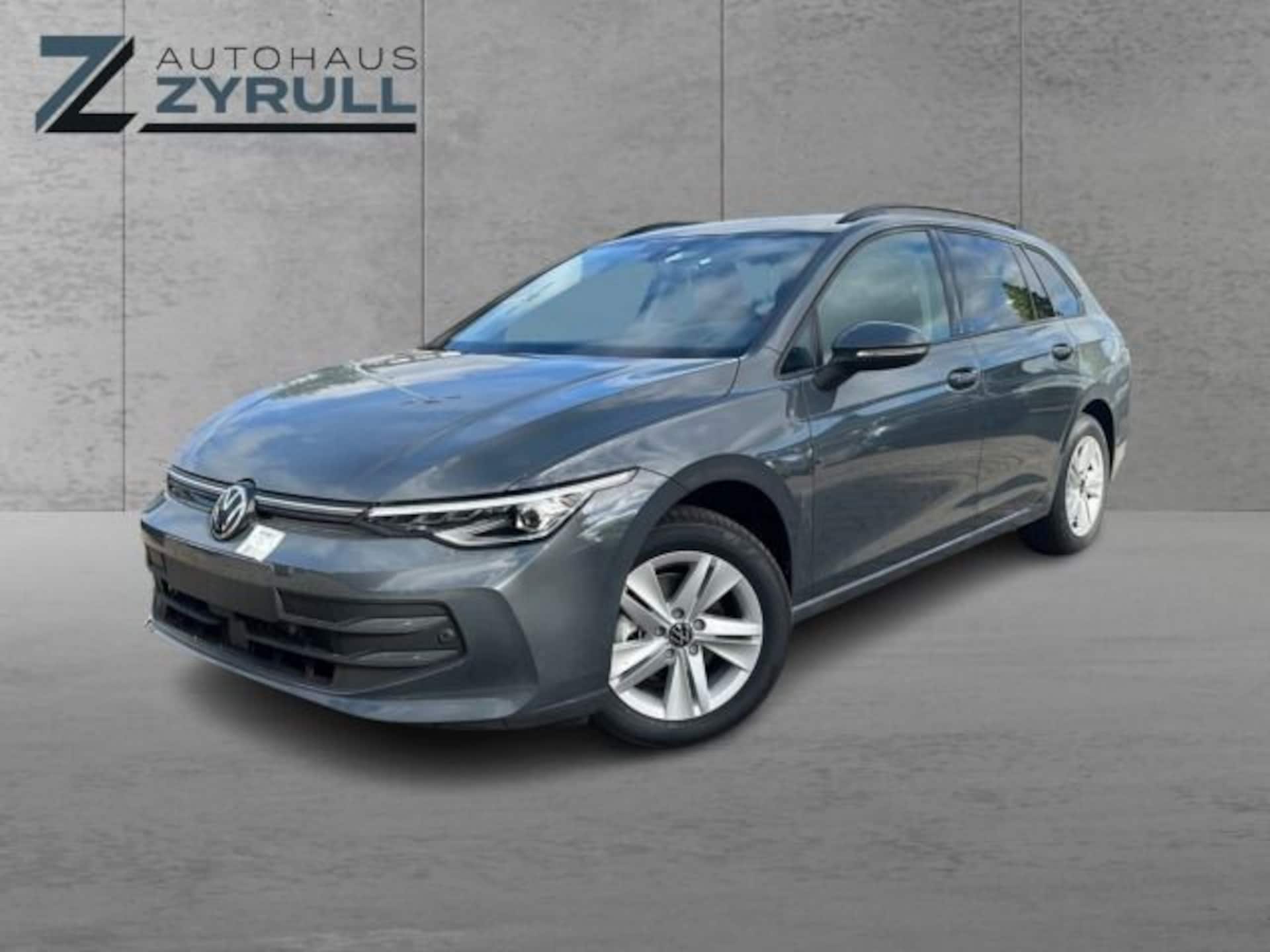 Volkswagen Golf Variant Life