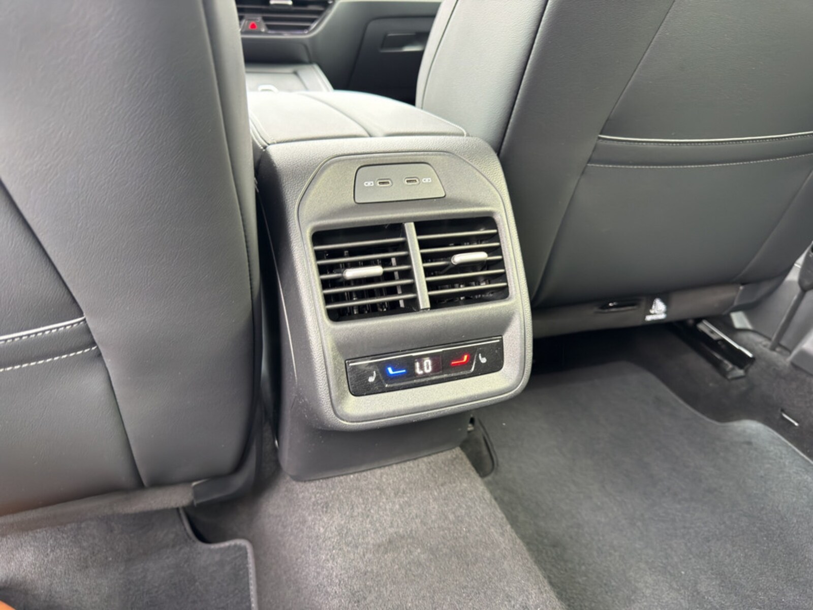 Volkswagen Passat – Bild 23