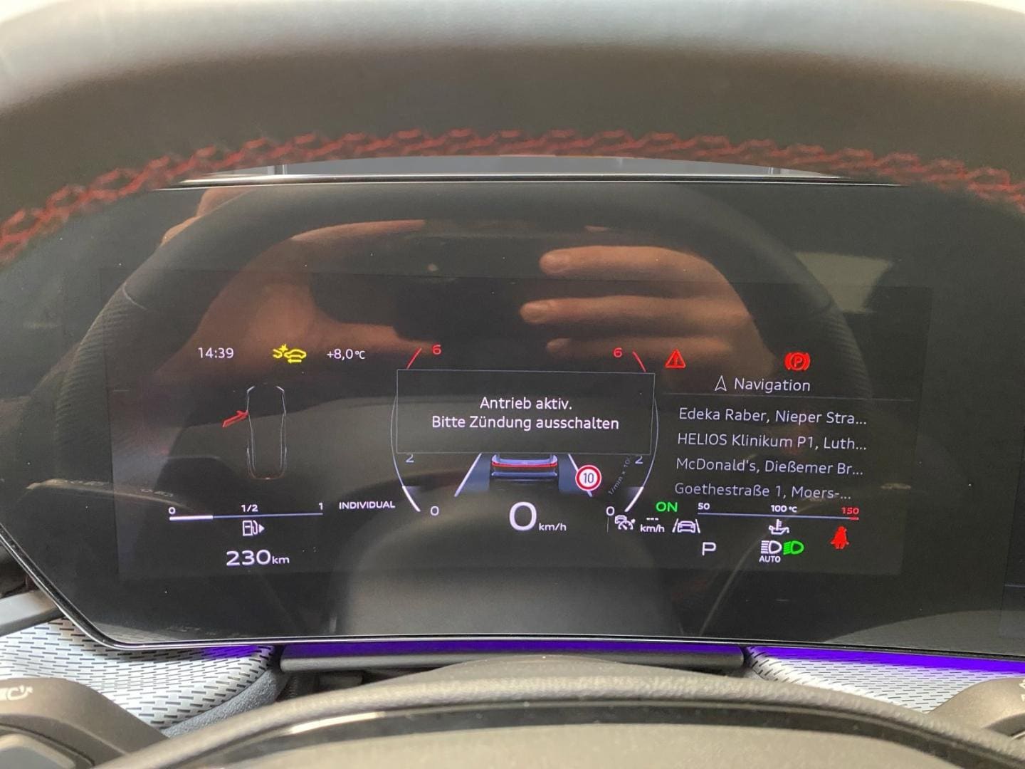 Bild über Audi Q5 SUV TDI quattro 150 kW S tronic - für weitere Informationen kontaktieren Sie den Audi Partner