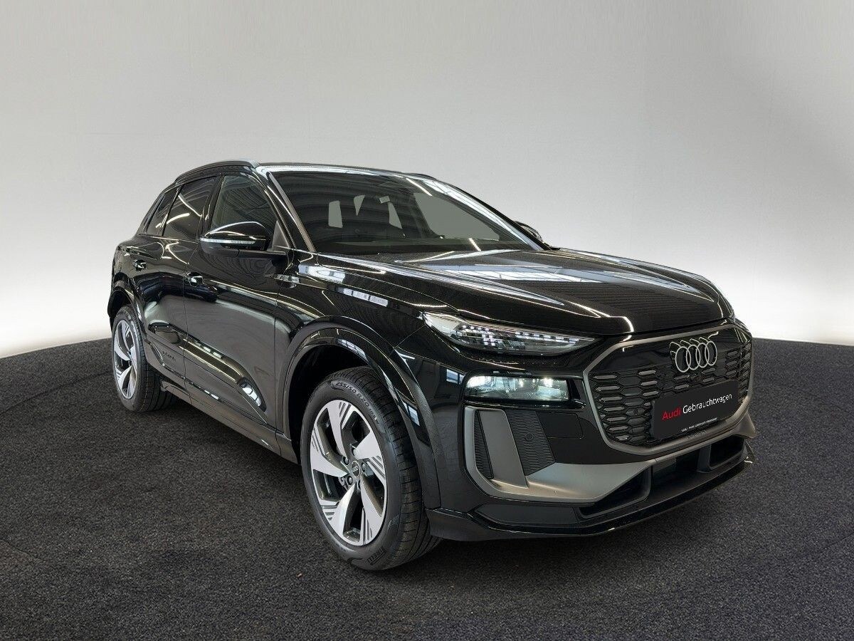 Image about Audi Q6 SUV e-tron e-tron quattro