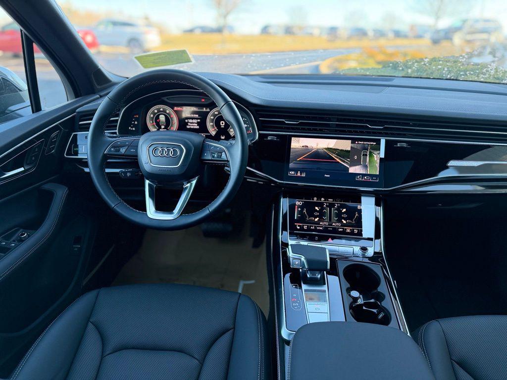2025 Audi Q7 Premium Plus - Photo 7