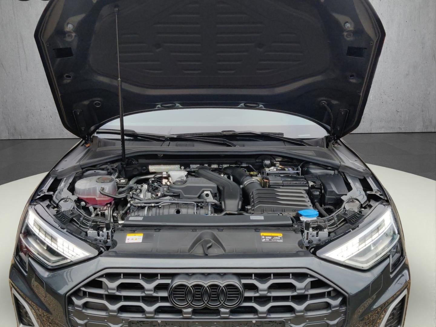 Bild über Audi A3 allstreet 35 TFSI S tronic - für weitere Informationen kontaktieren Sie den Audi Partner
