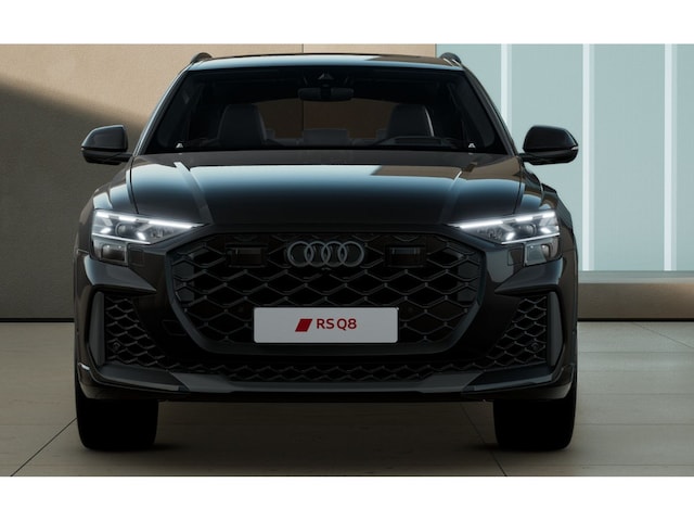 Audi RS Q8 SUV performance