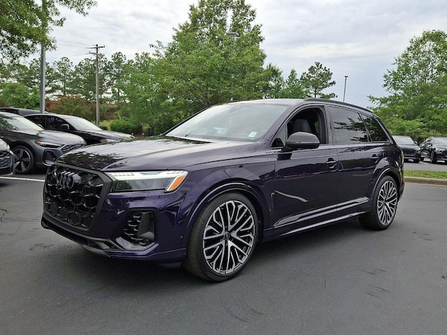 2025 Audi SQ7