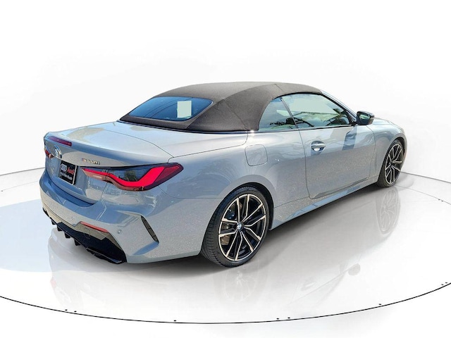 2022 BMW M440i