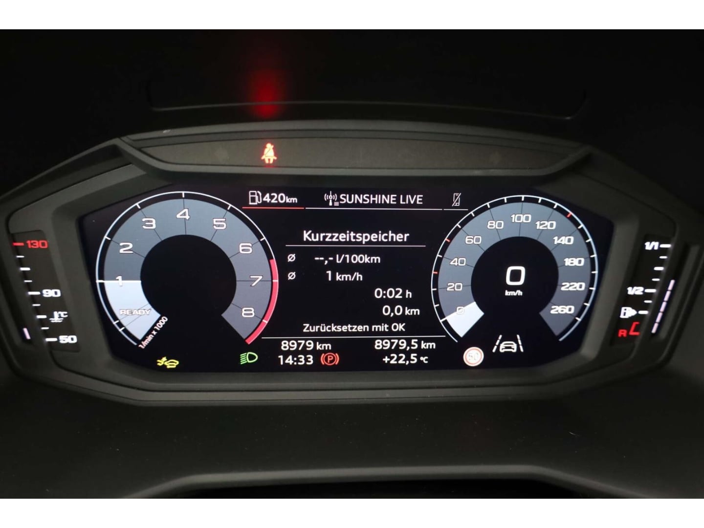 Bild über Audi A1 Sportback S line 30 TFSI Schaltgetriebe - für weitere Informationen kontaktieren Sie den Audi Partner