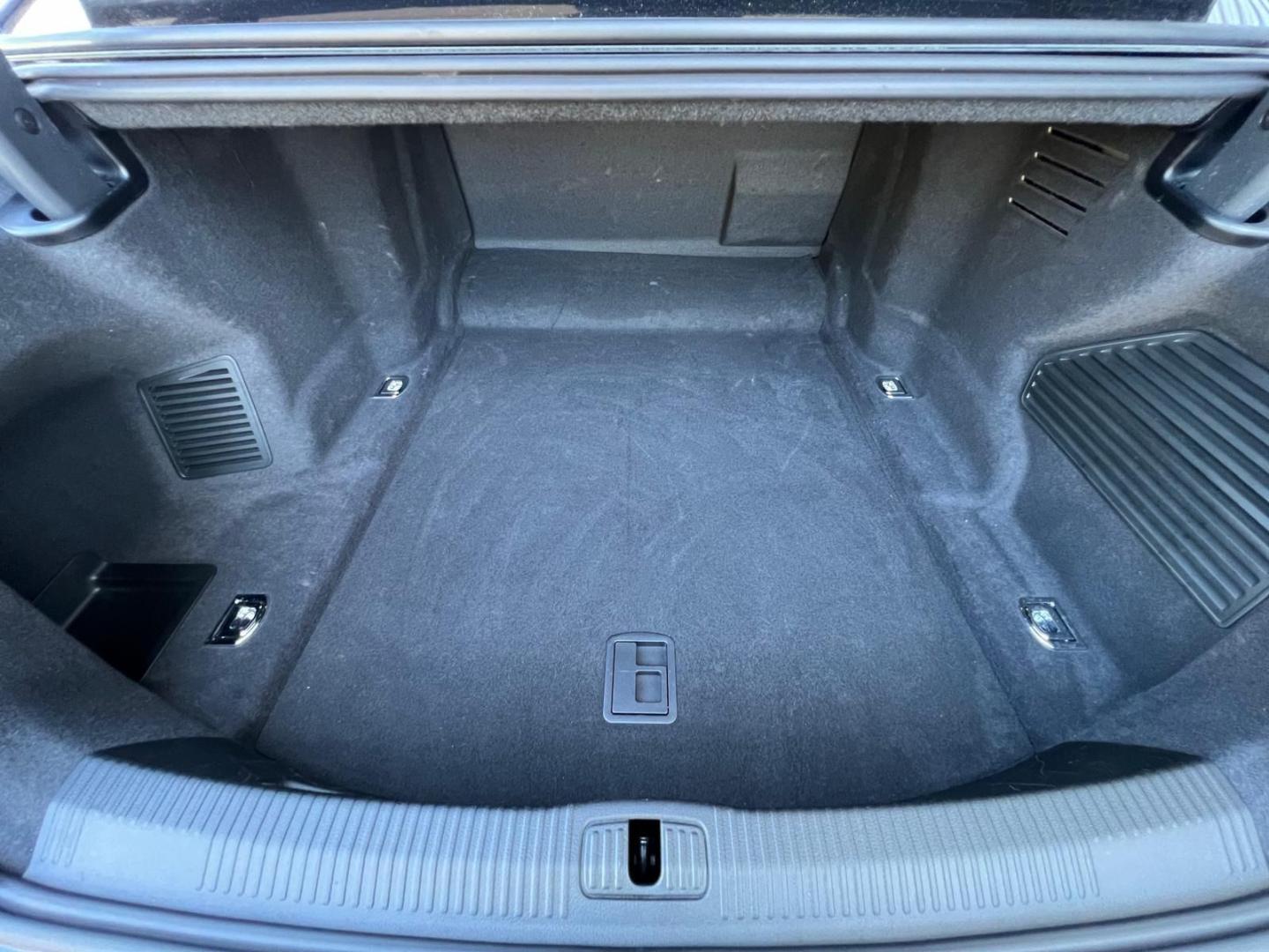 Image about Audi A8 L 60 TFSI quattro tiptronic