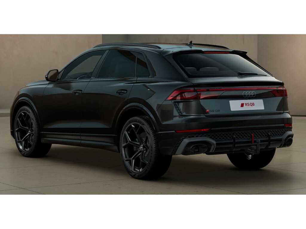 Audi RS Q8 SUV performance