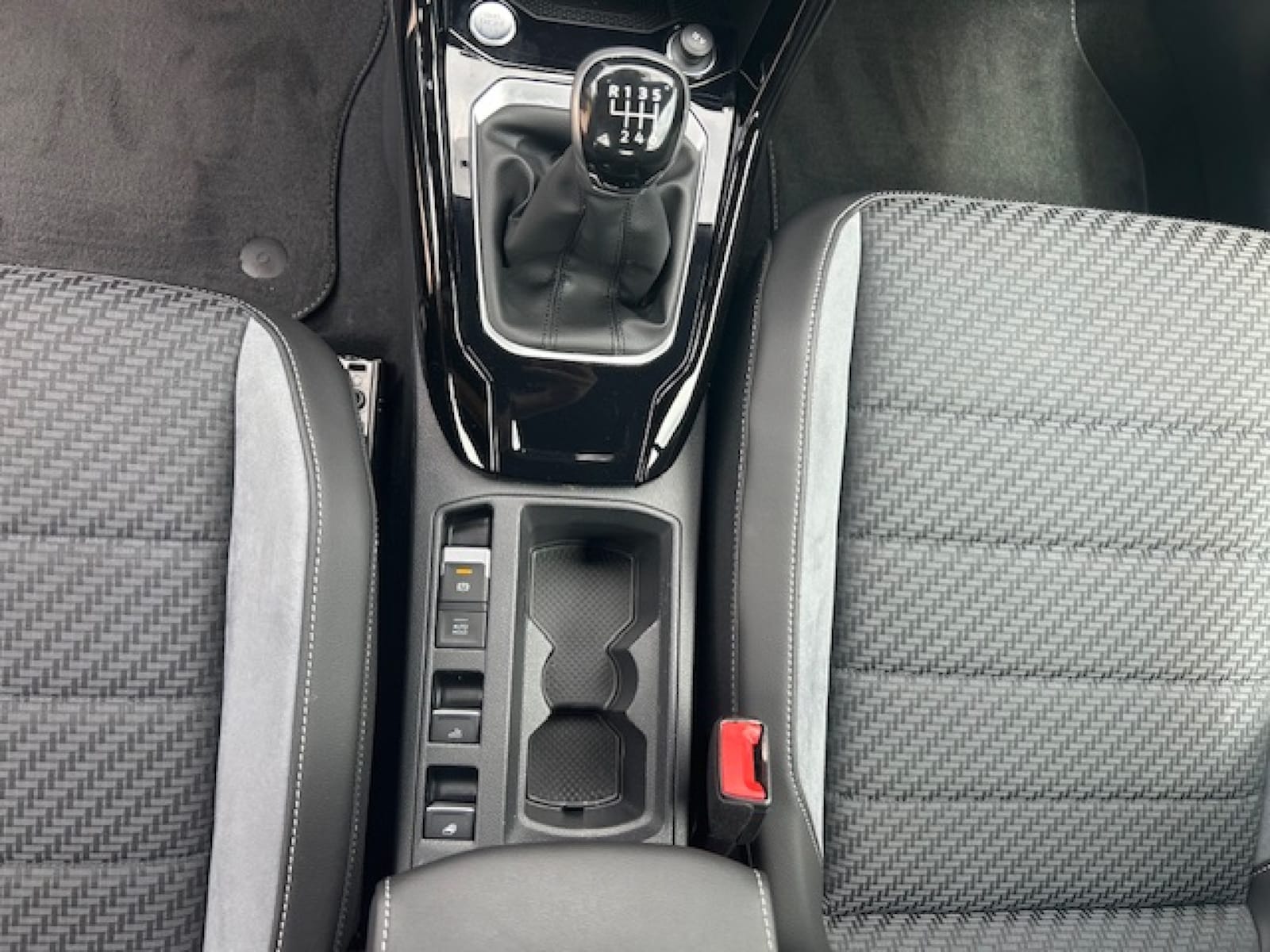 Volkswagen T-Roc Cabriolet – Bild 23