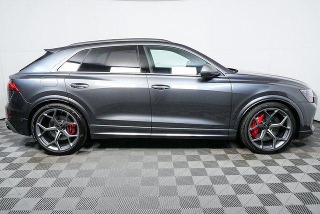 2026 Audi RS Q8 SUV performance