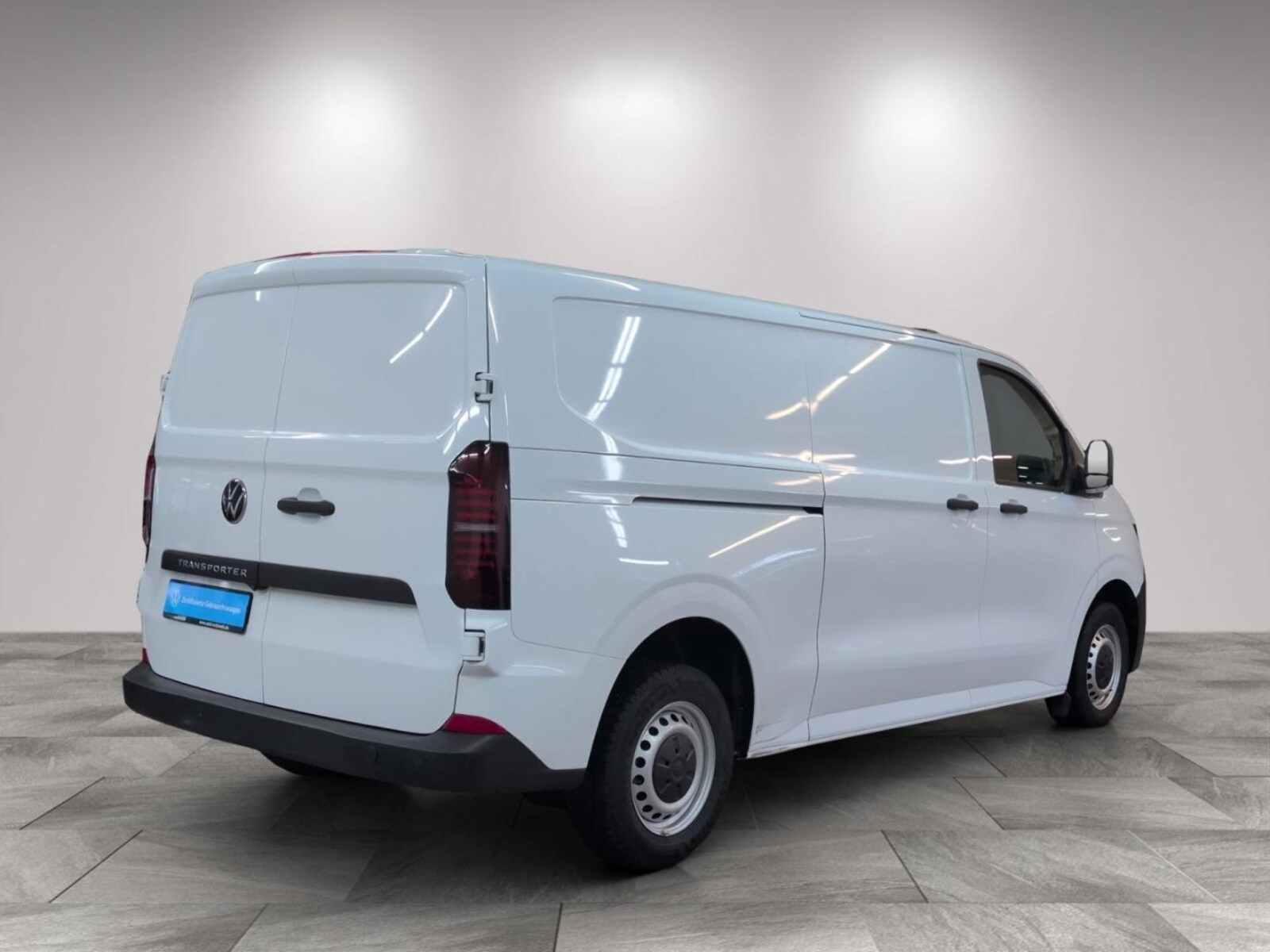 Volkswagen Transporter Kasten langer Radstand – Bild 3