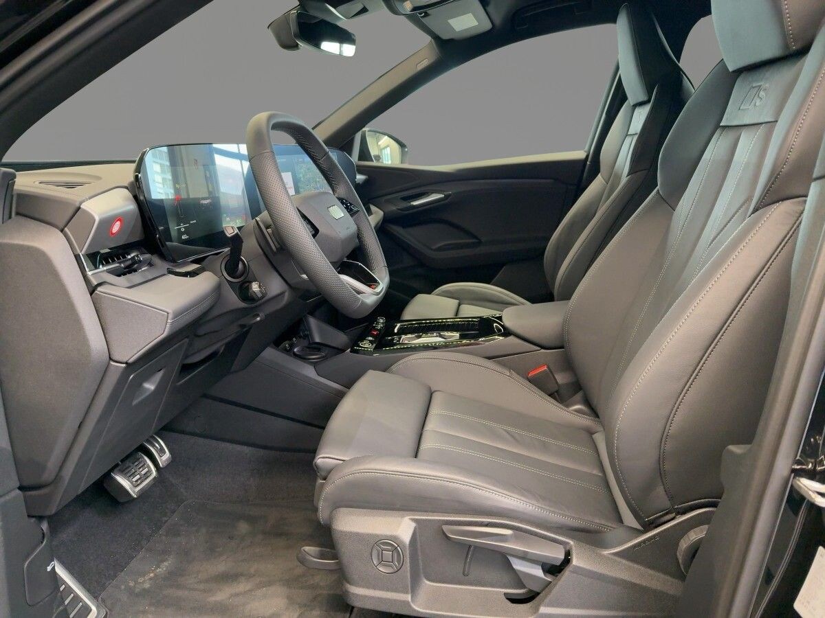 Image about Audi Q6 SUV e-tron e-tron quattro