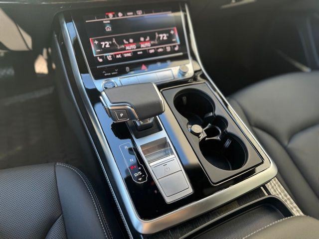 2025 Audi Q8 Premium Plus - Photo 16