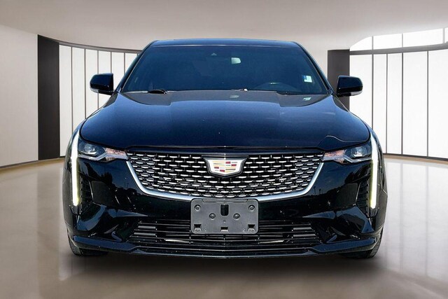 2023 Cadillac CT4