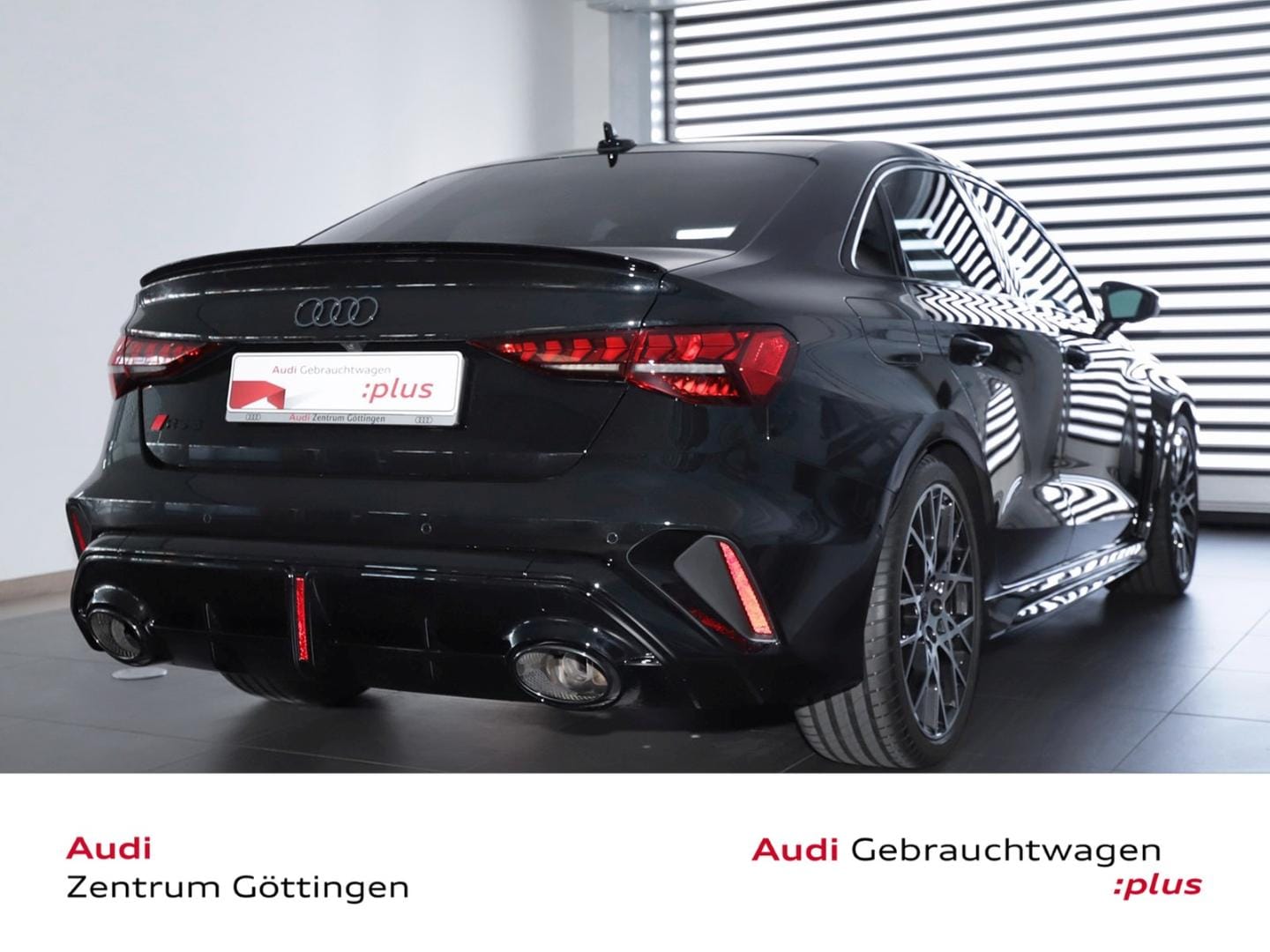 Image about Audi RS 3 Limousine TFSI quattro S tronic