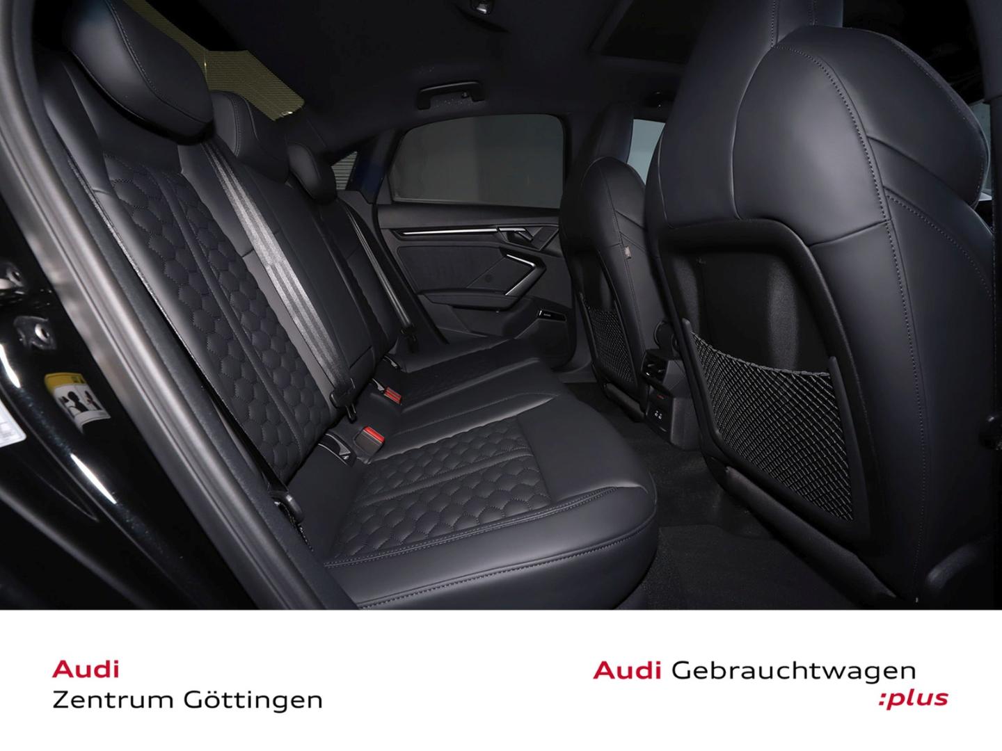 Image about Audi RS 3 Limousine TFSI quattro S tronic