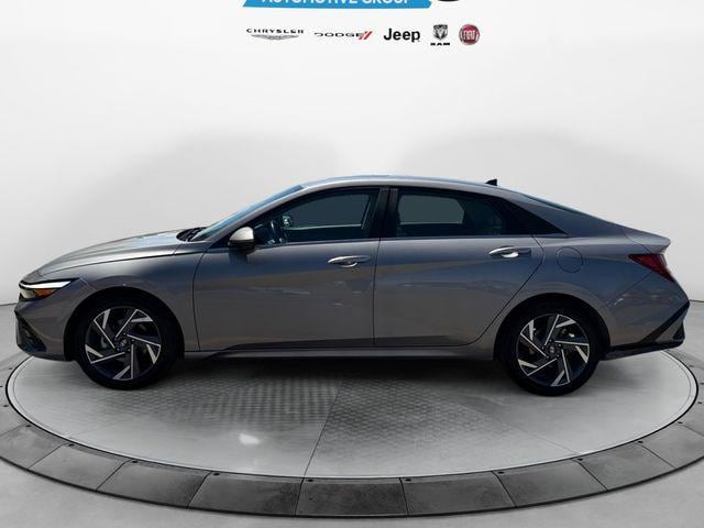 2024 Hyundai Elantra