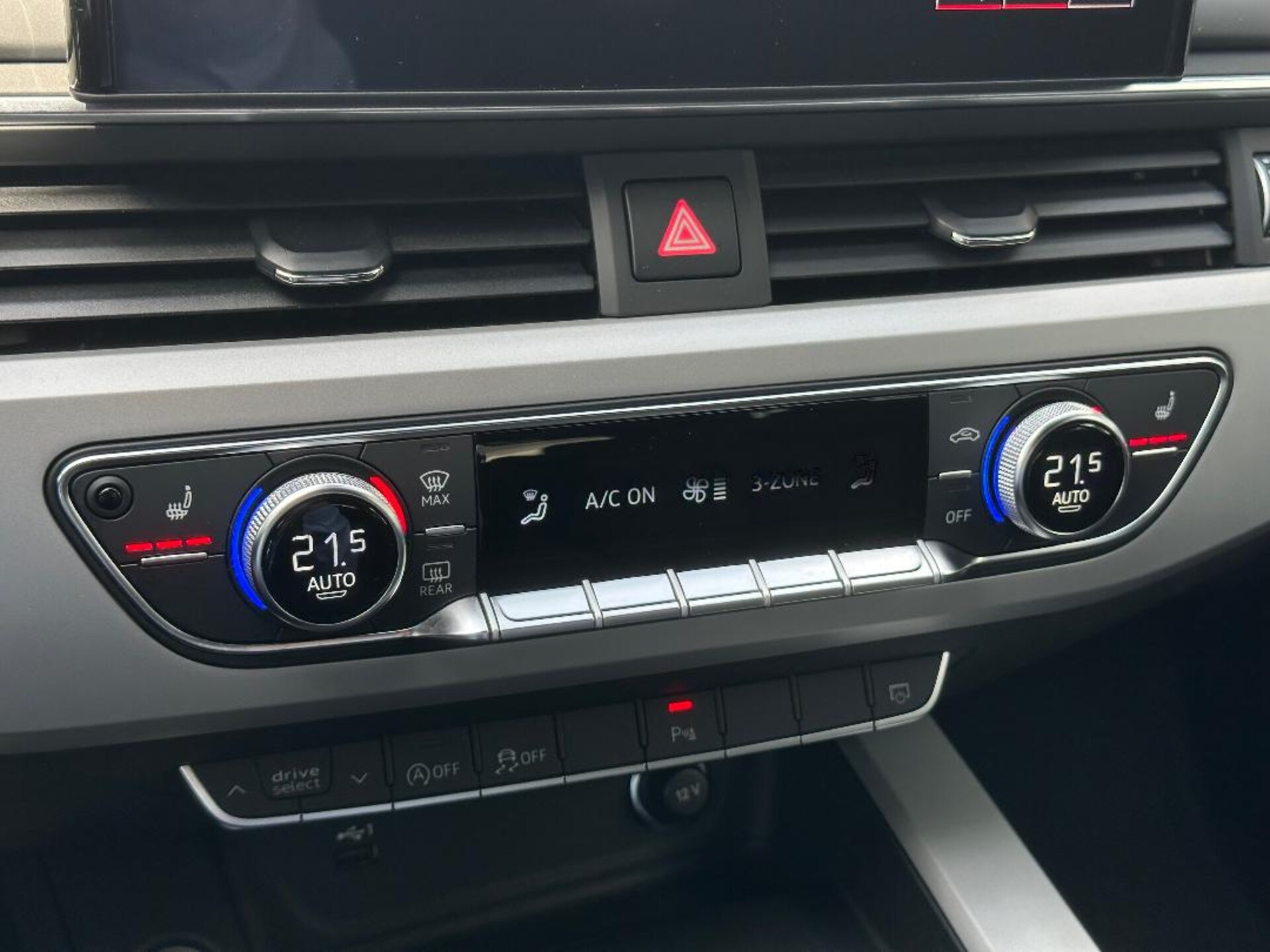 Audi A4 Avant S line
