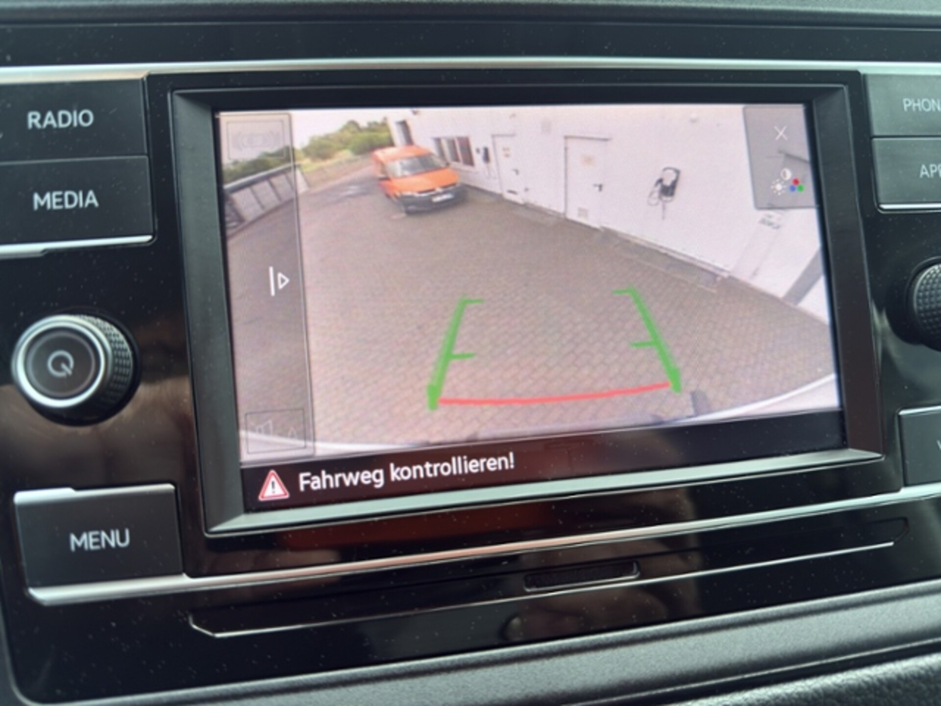 Volkswagen Crafter Kasten mittlerer Radstand