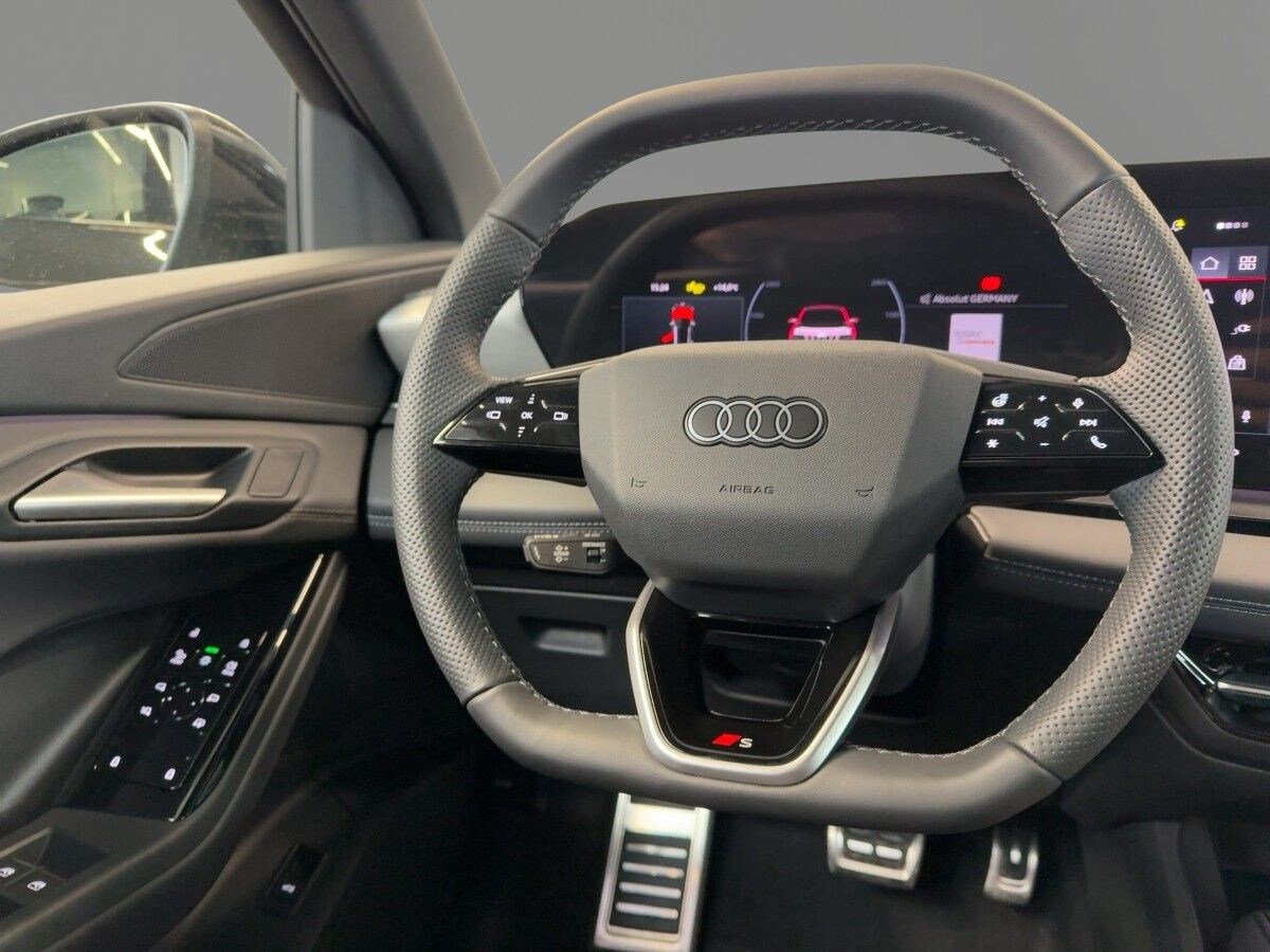Image about Audi Q6 SUV e-tron e-tron quattro