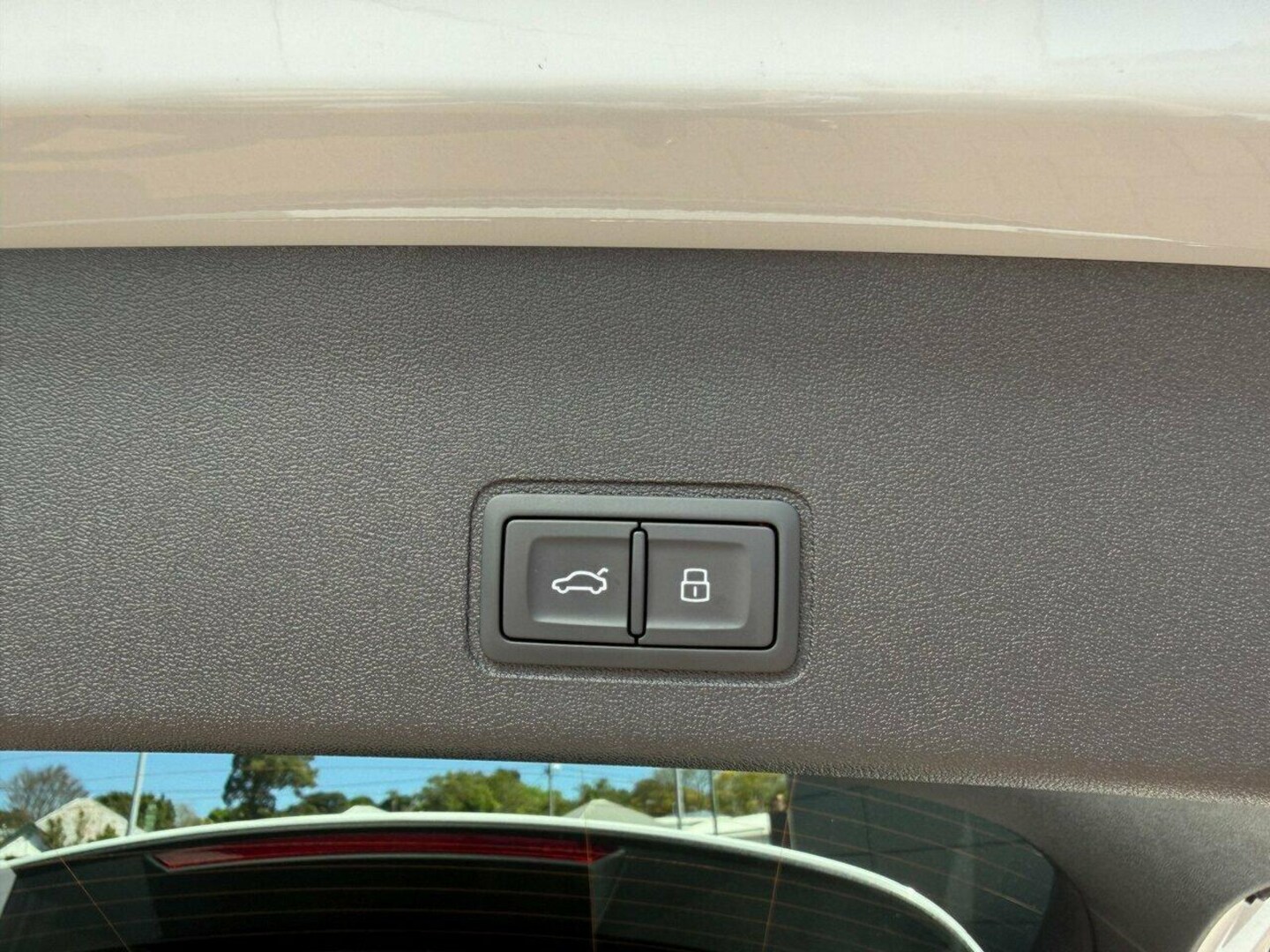 Image about Audi Q3 SUV TFSI quattro 195 kW