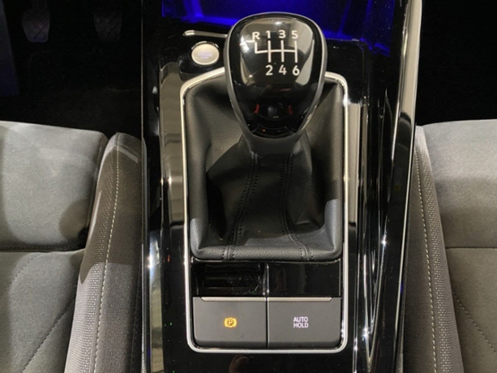Volkswagen Golf Variant – Bild 8
