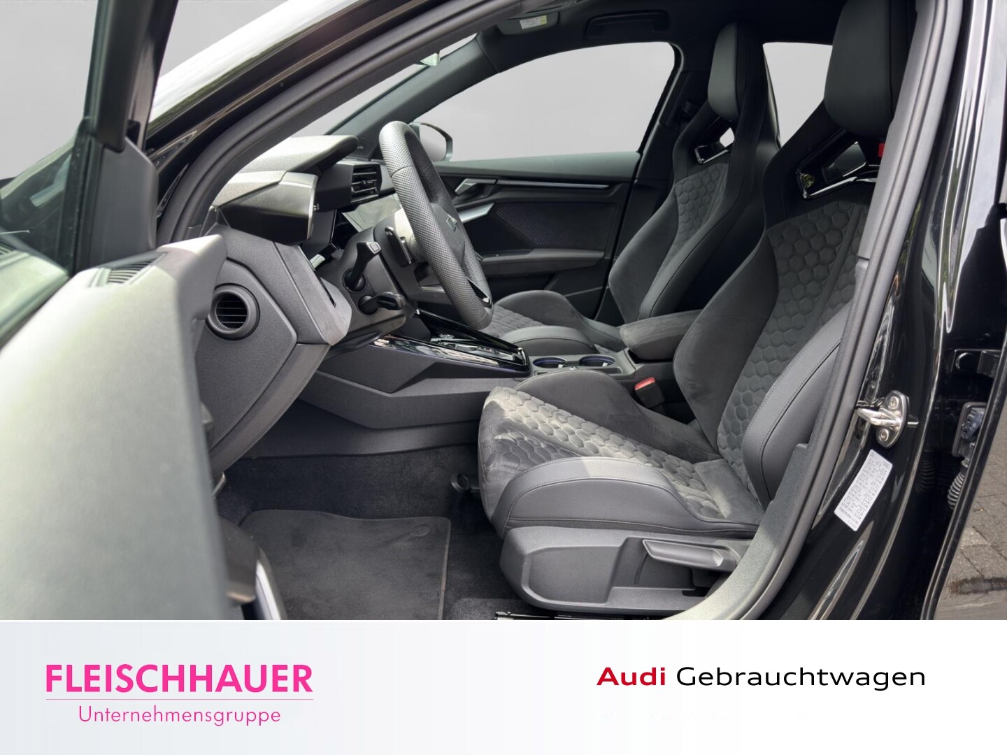 Image about Audi RS 3 Limousine RS 3 Limousine 294(400) kW(PS) S tronic