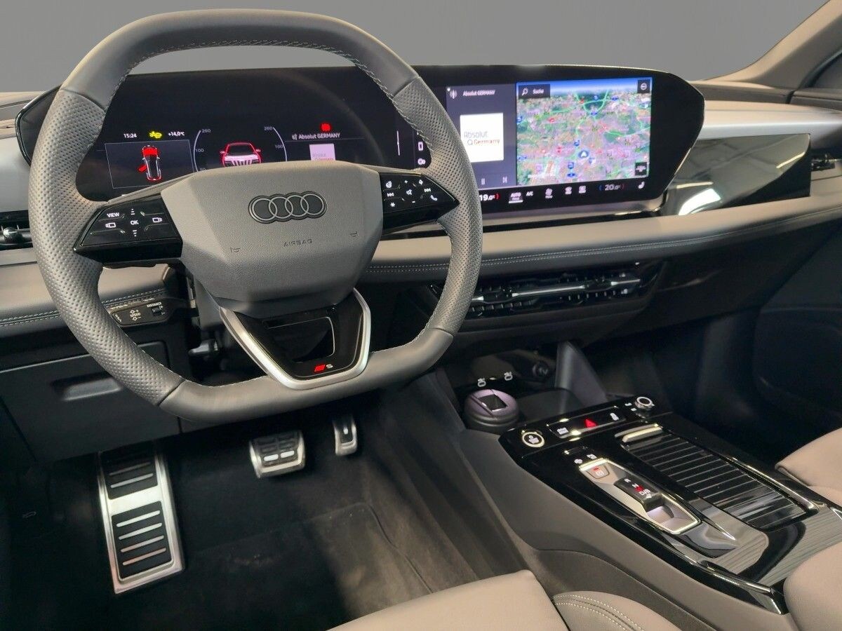 Image about Audi Q6 SUV e-tron e-tron quattro
