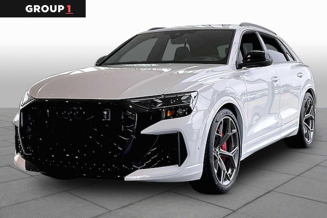 2026 Audi RS Q8 SUV performance
