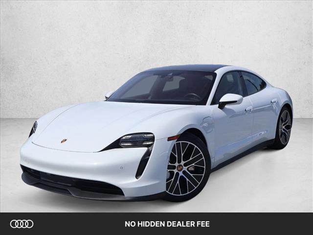 2020 Porsche Taycan 4S's photo