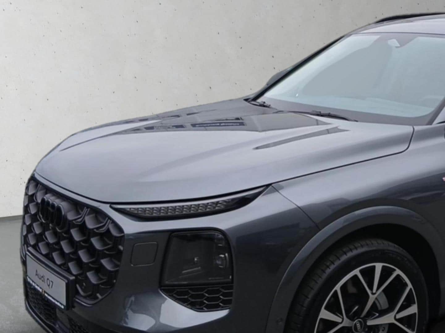 Bild über Audi Q7 SUV TDI quattro 220 kW tiptronic - für weitere Informationen kontaktieren Sie den Audi Partner