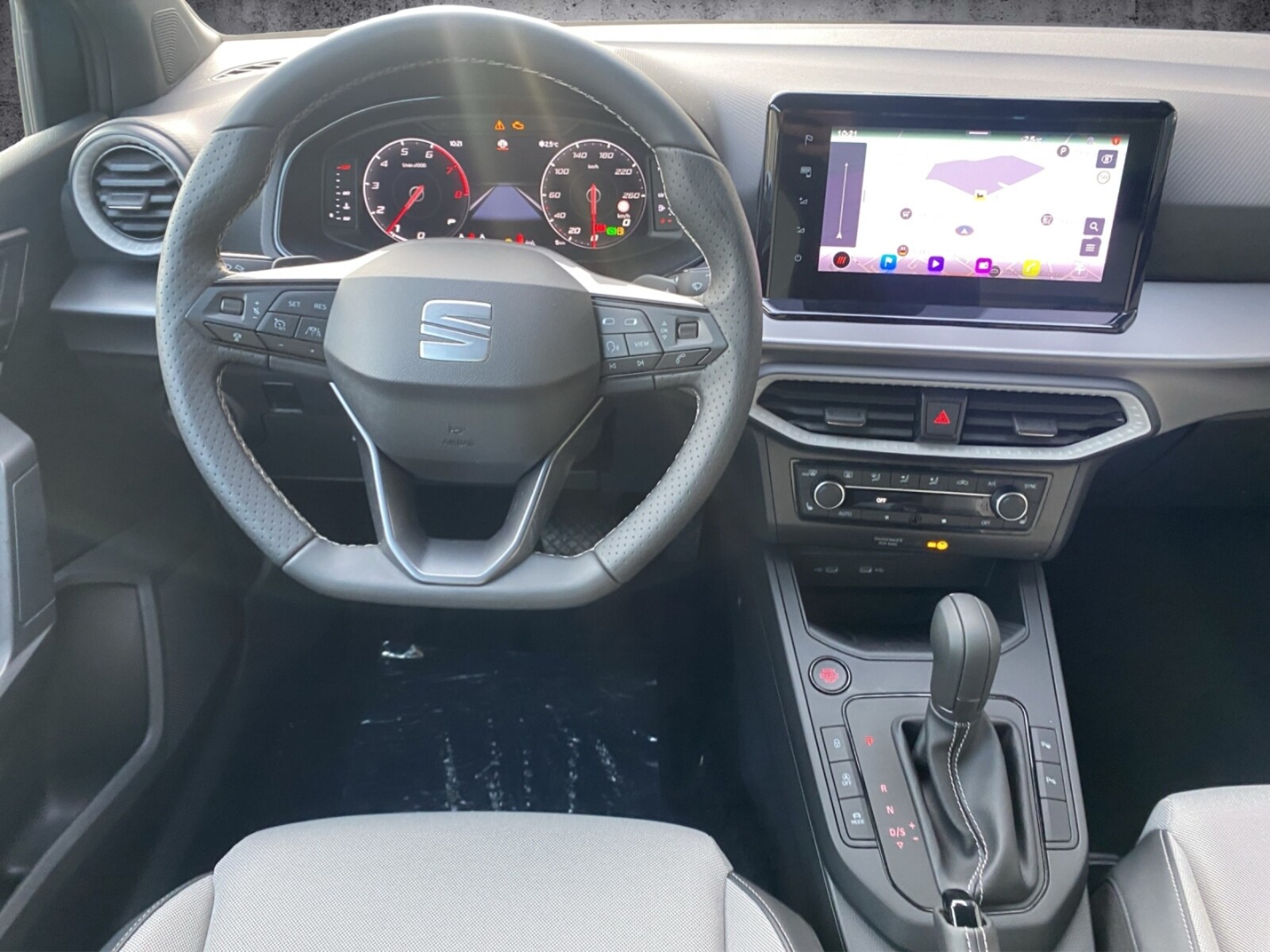 SEAT Arona – Bild 13