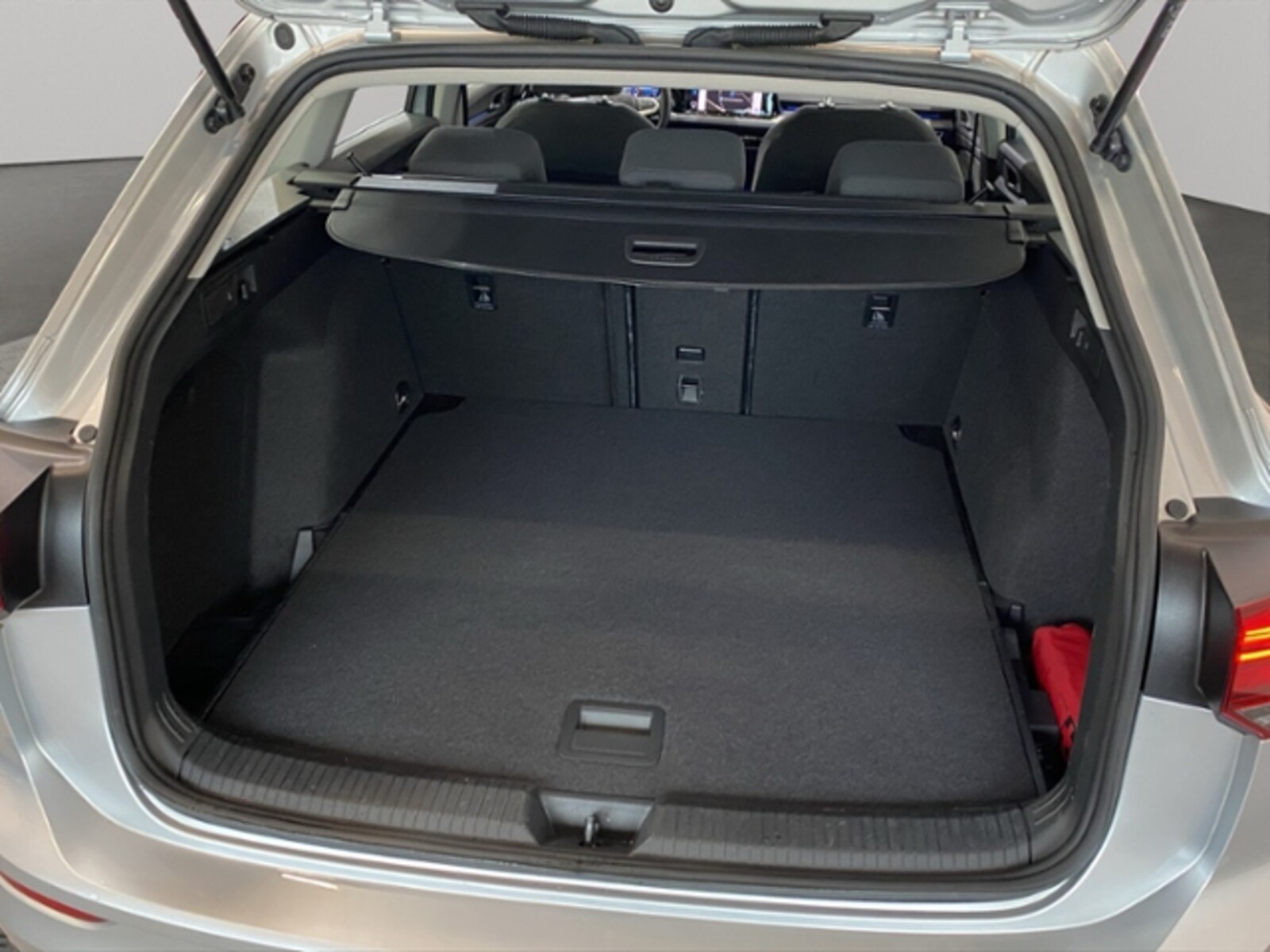 Volkswagen Golf Variant – Bild 12