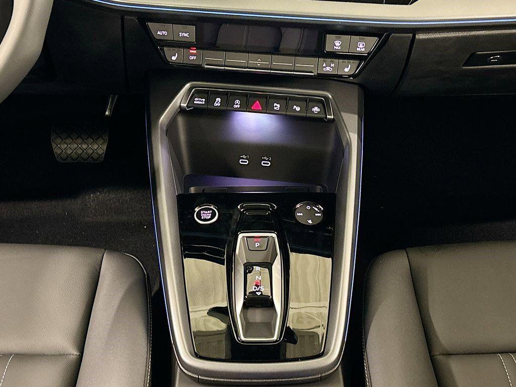 2025 Audi A3 Premium - Photo 13