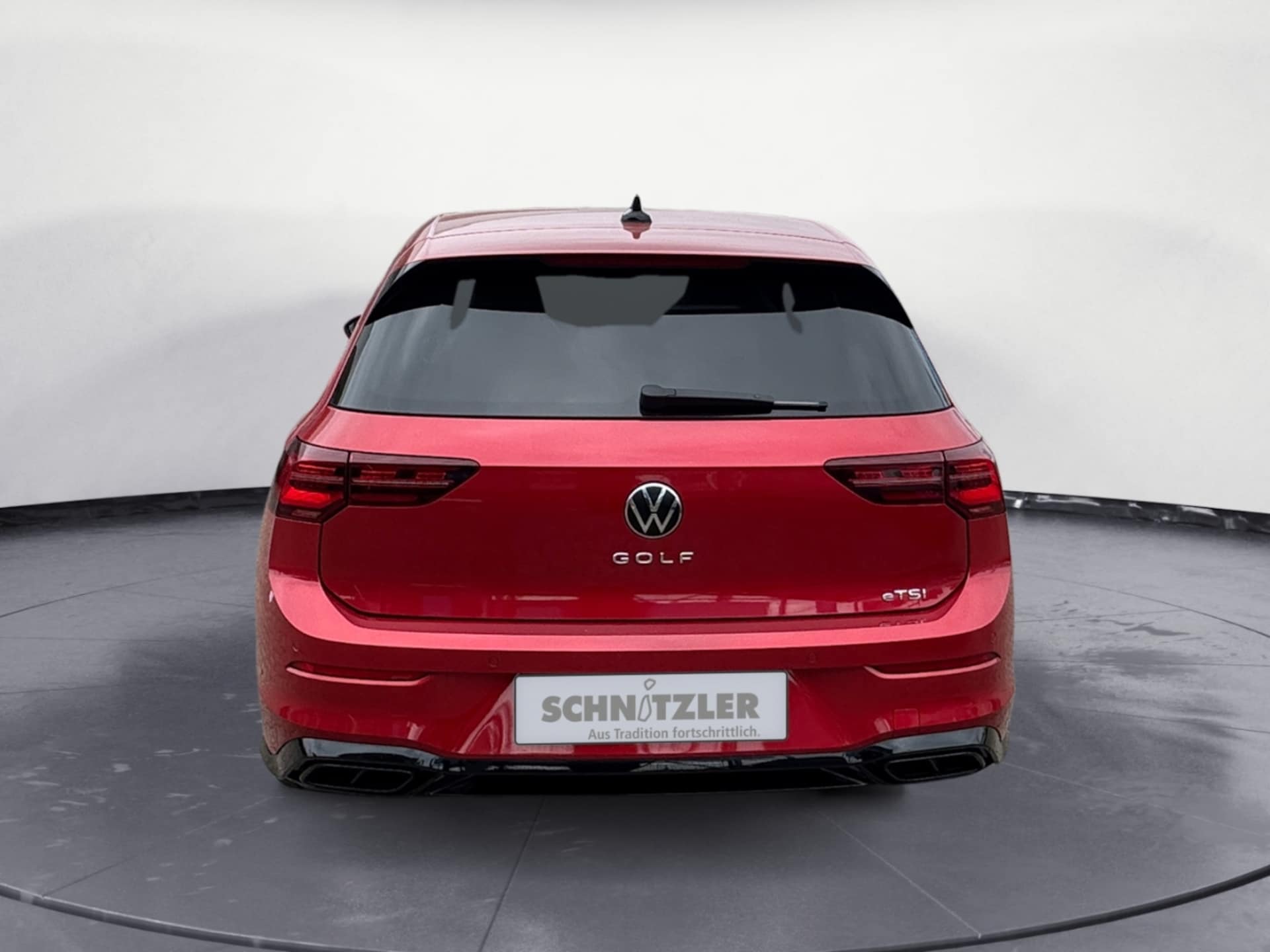 Volkswagen Golf R-Line