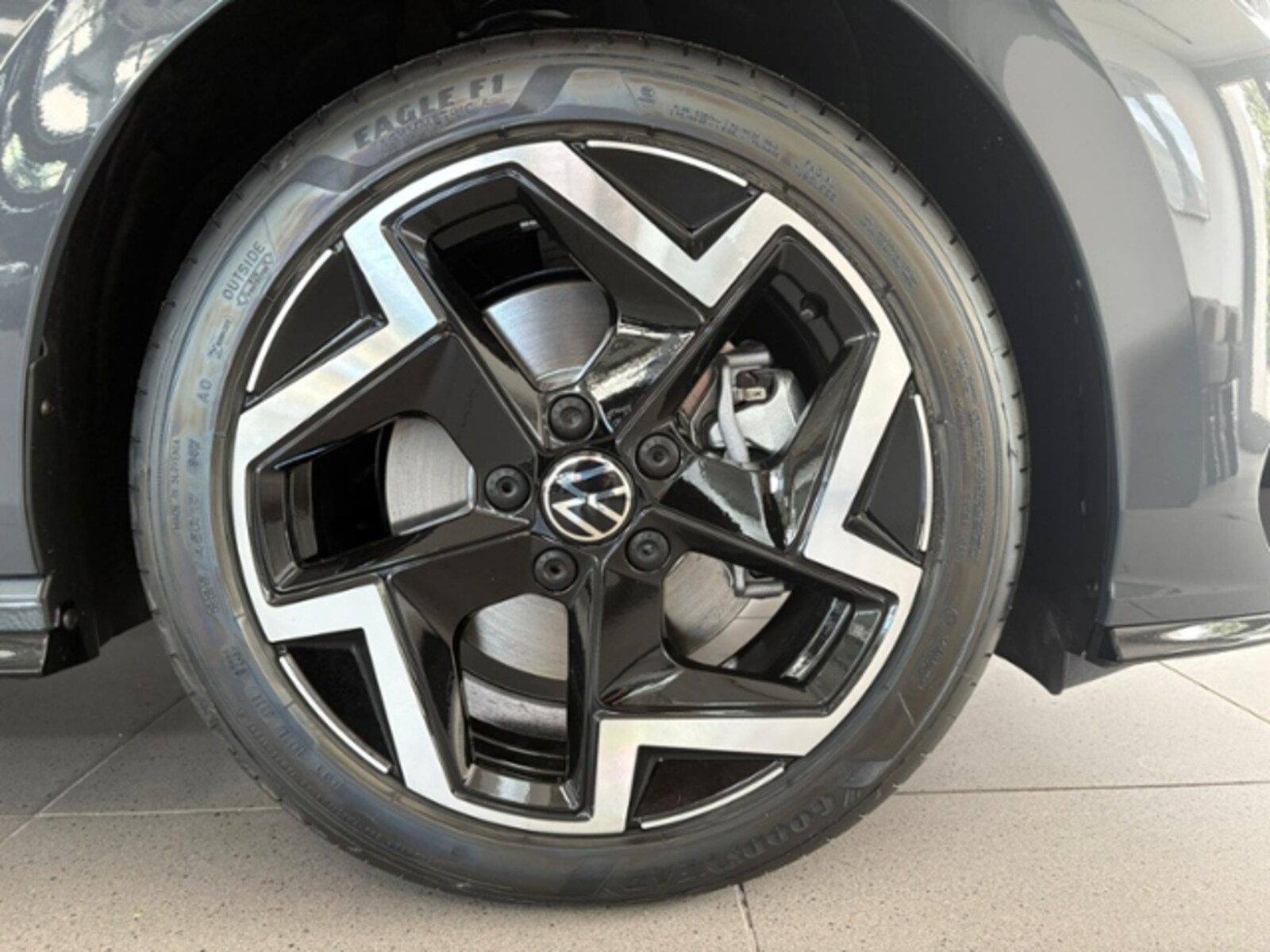 Volkswagen Golf Variant – Bild 6