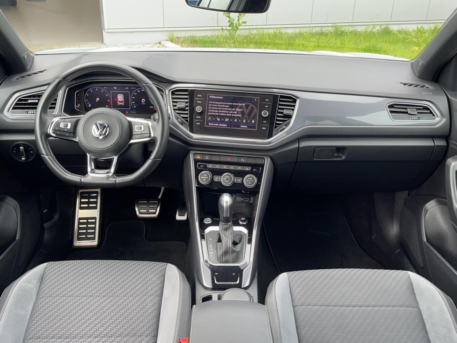 Volkswagen T-Roc Sport