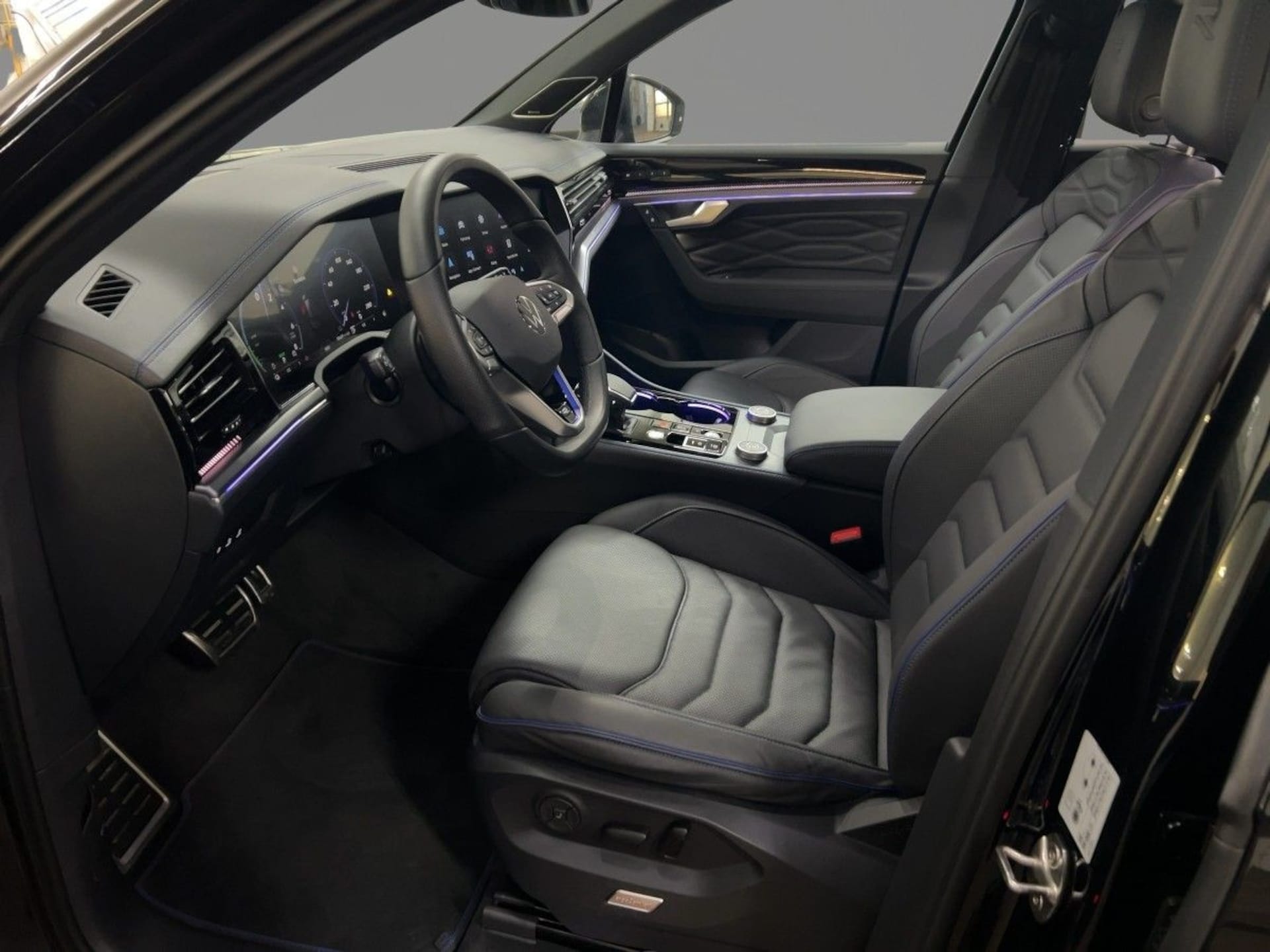 Volkswagen Touareg R