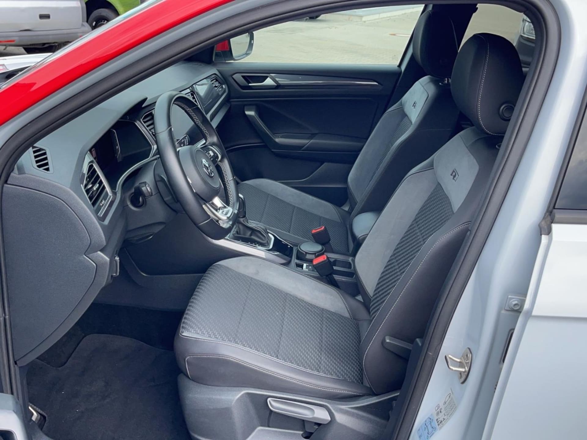 Volkswagen T-Roc Sport