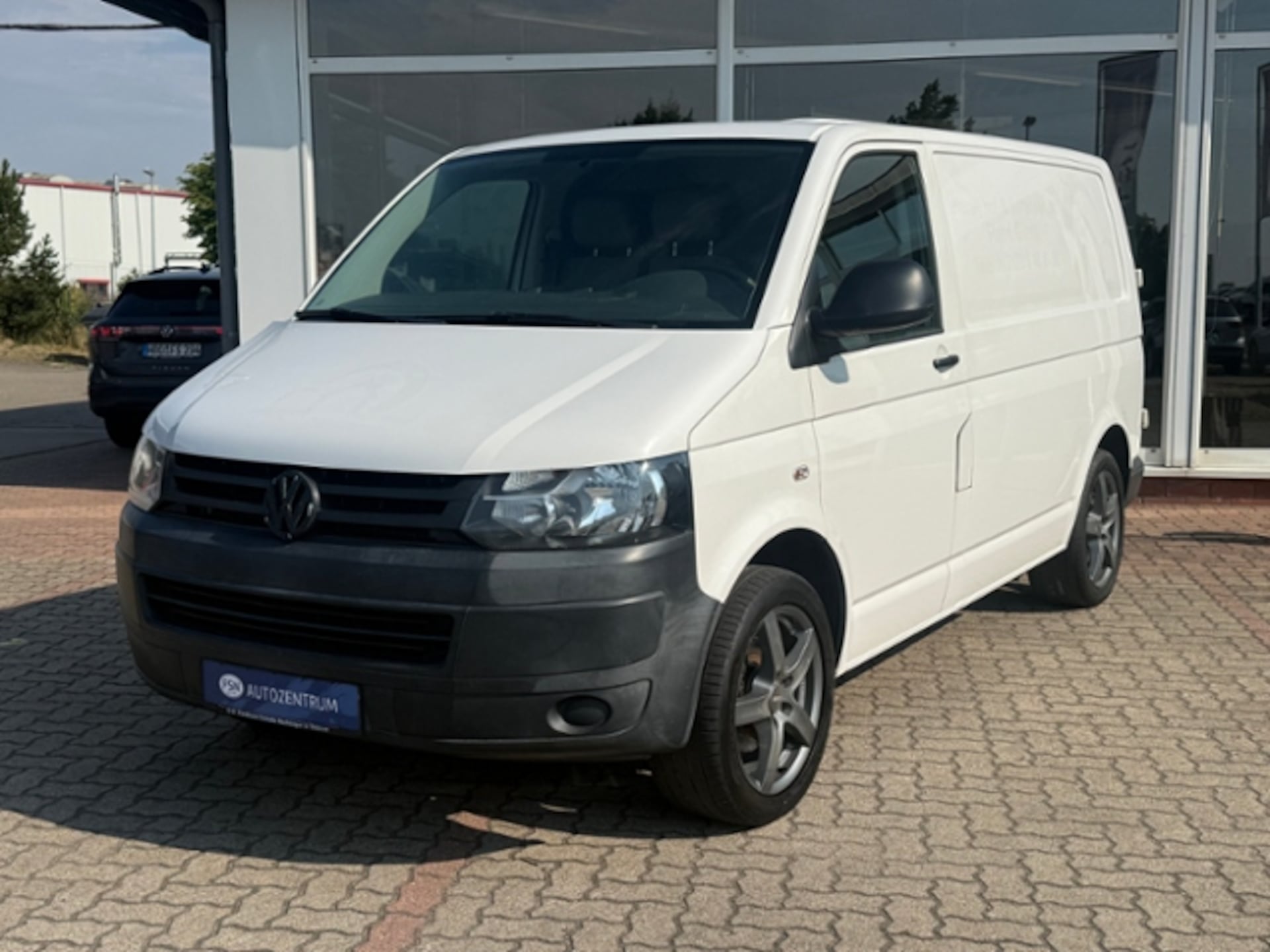 Volkswagen T5 Transporter Kasten kurzer Radstand