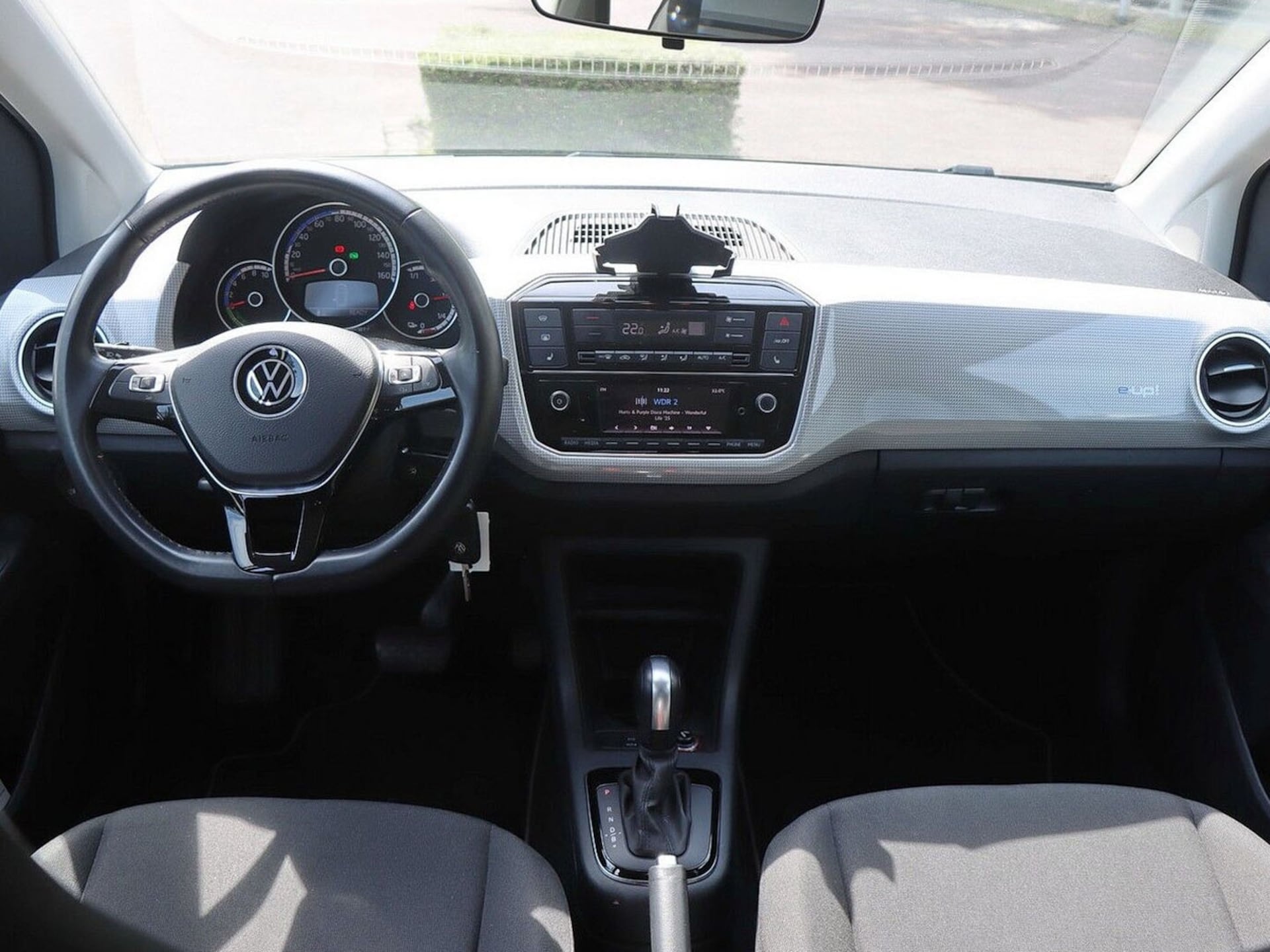 Volkswagen e-up! "Max"