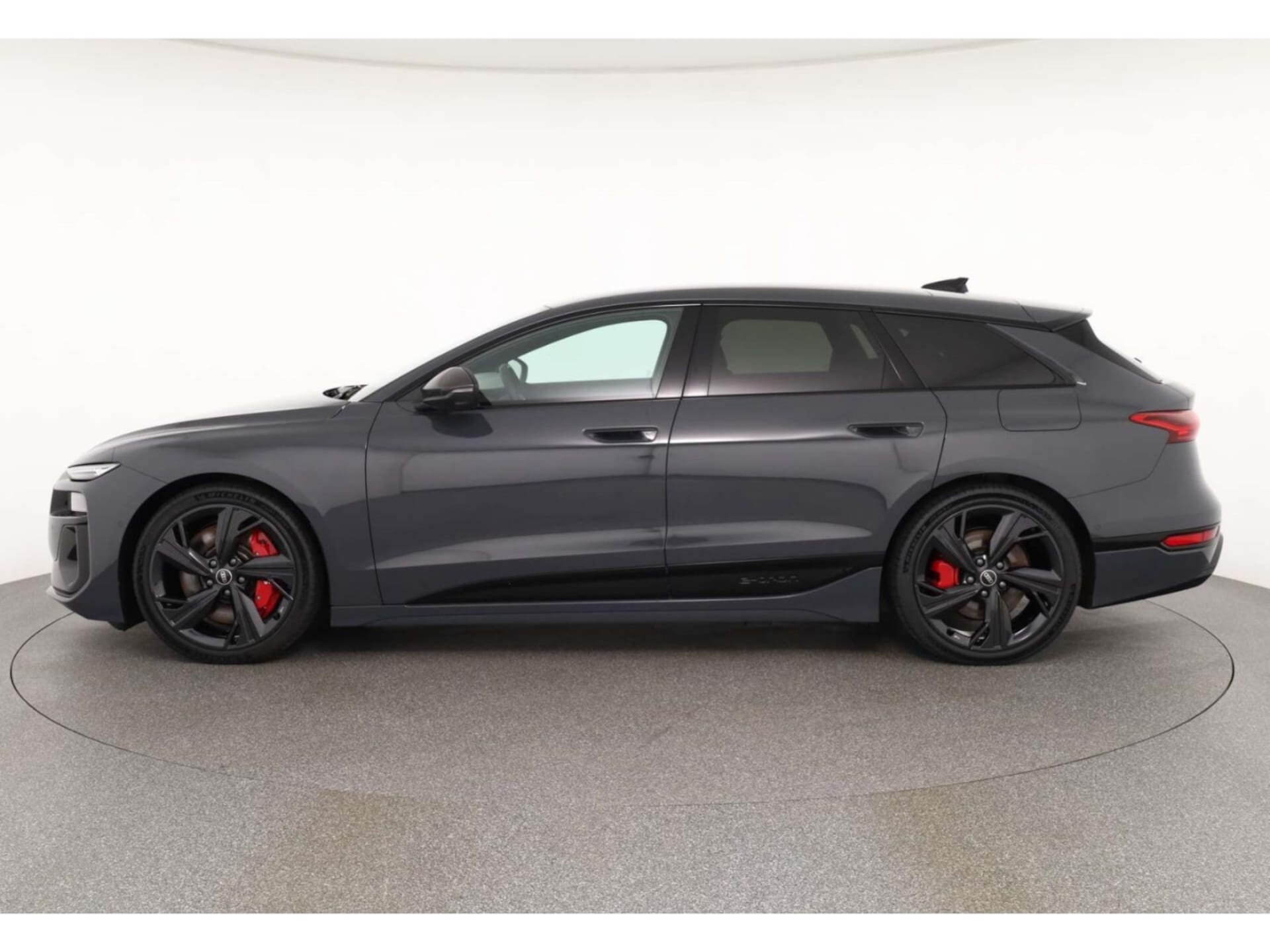 Audi S6 Avant e-tron