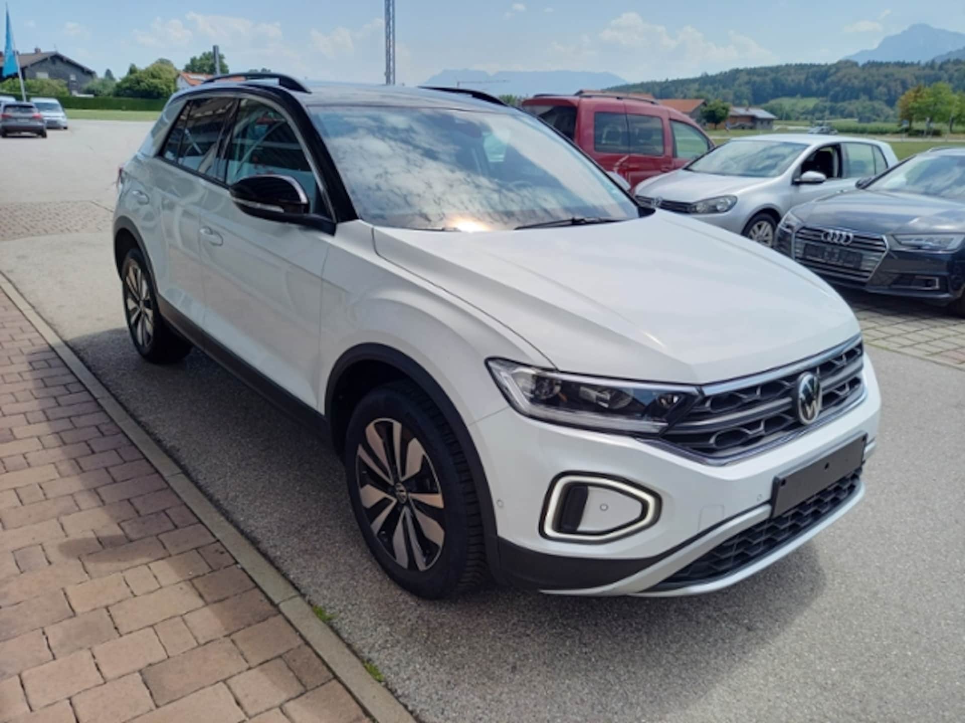 Volkswagen T-Roc Life