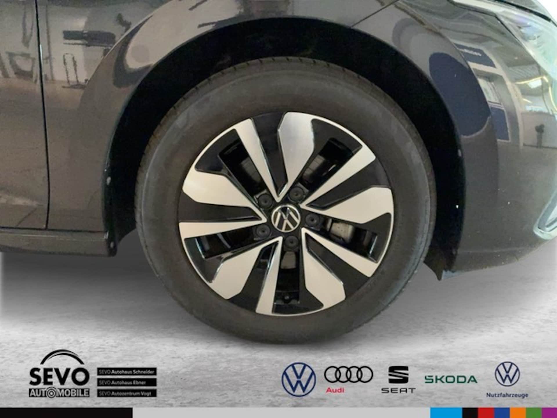 Volkswagen Golf MOVE
