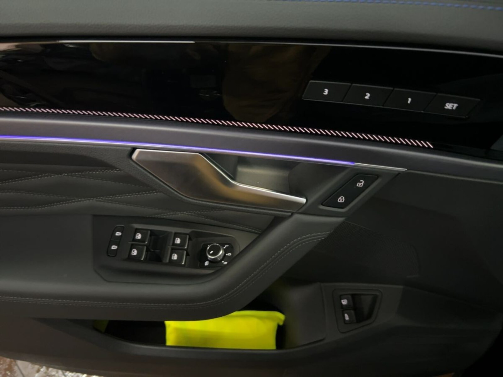 Volkswagen Touareg – Bild 18