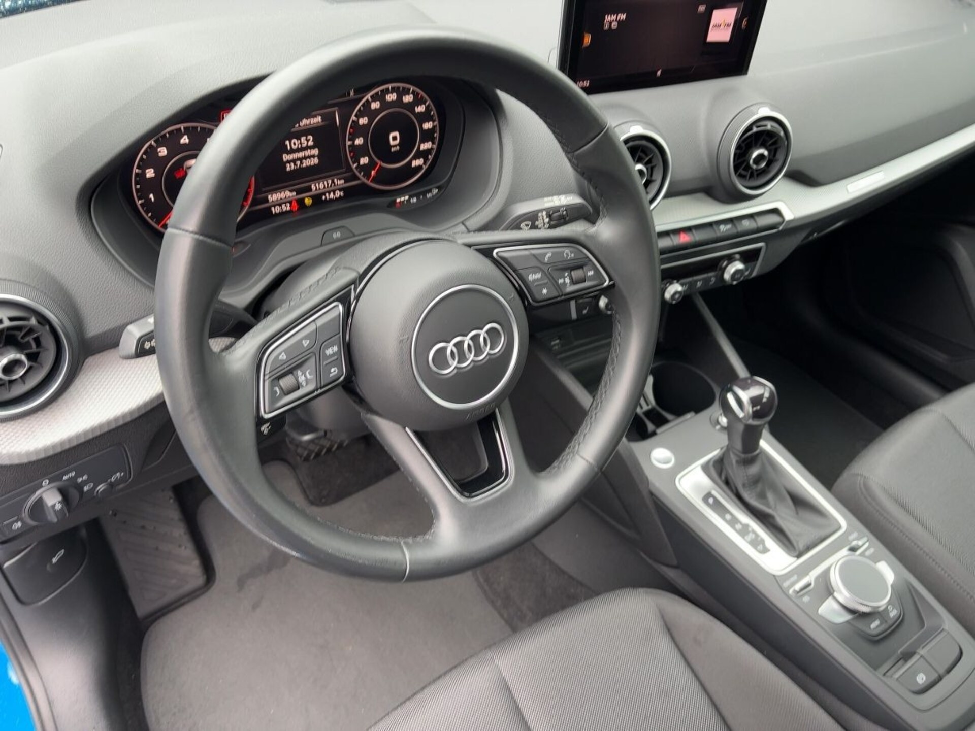 Audi Q2 S line
