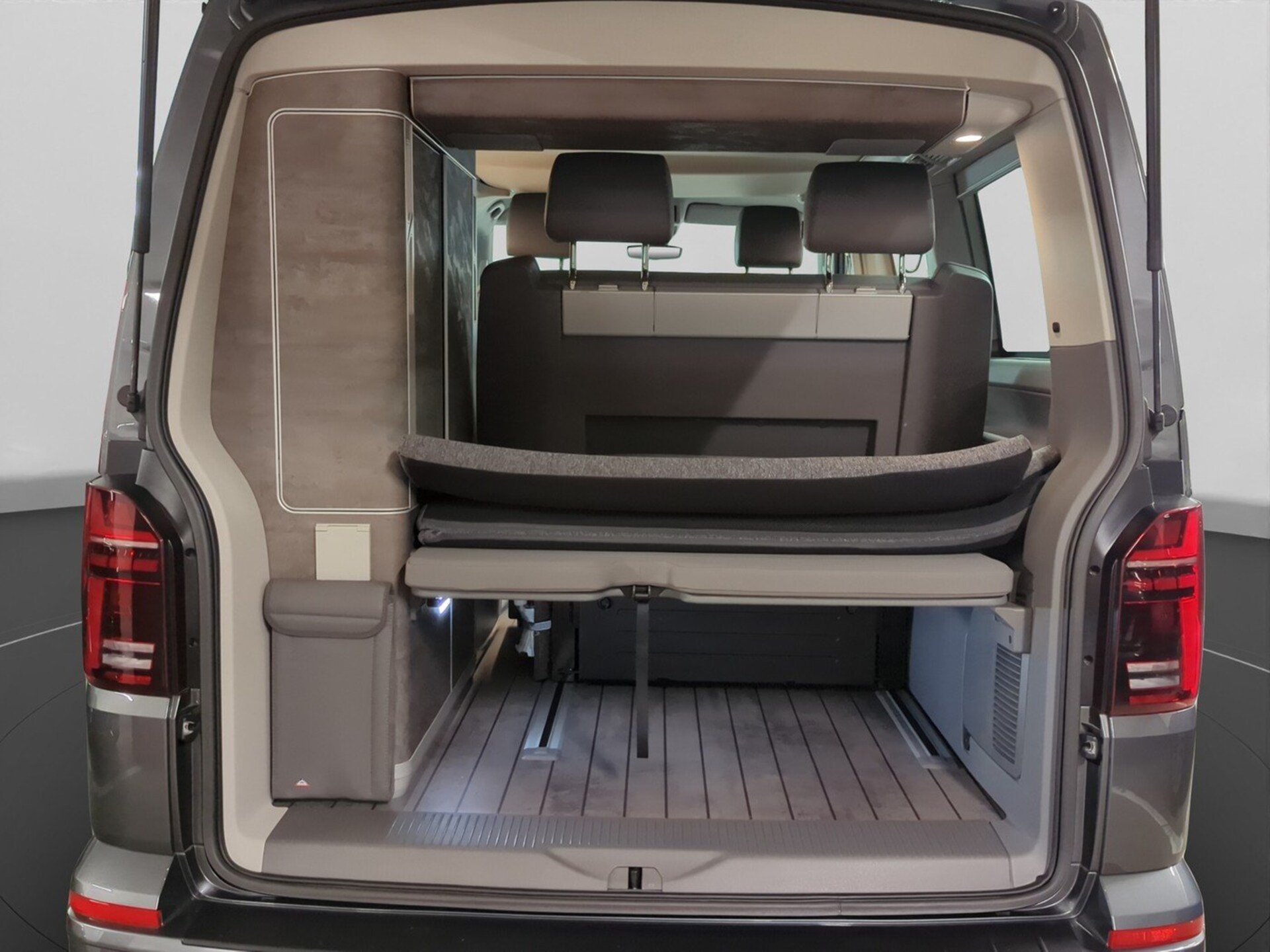 Volkswagen T6.1 California Ocean