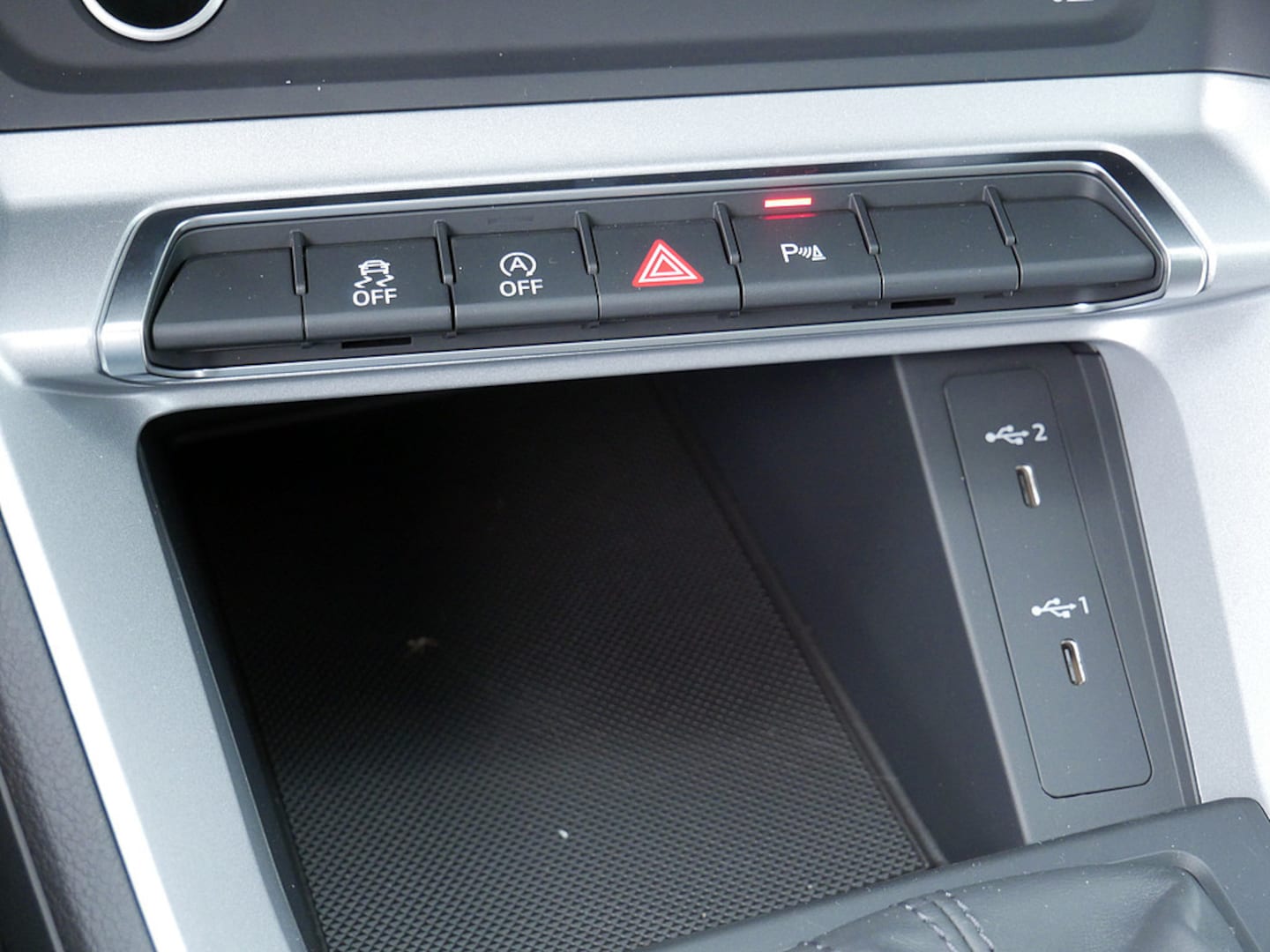 Bild über Audi Q3 TFSI 110 kW S tronic - für weitere Informationen kontaktieren Sie den Audi Partner